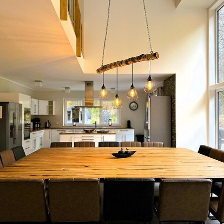 Villa Thormarcon Am Plauer See Fuer 18 Gaeste, Sauna, Pool Lenz Exterior foto